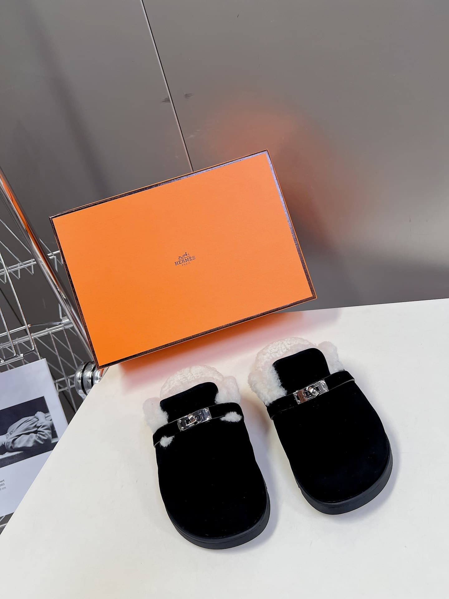 Hermès HermesHermès is the latestFall/WinterkellyBuckle Birken's wool slippers Super versatile, stylish, and stylish
