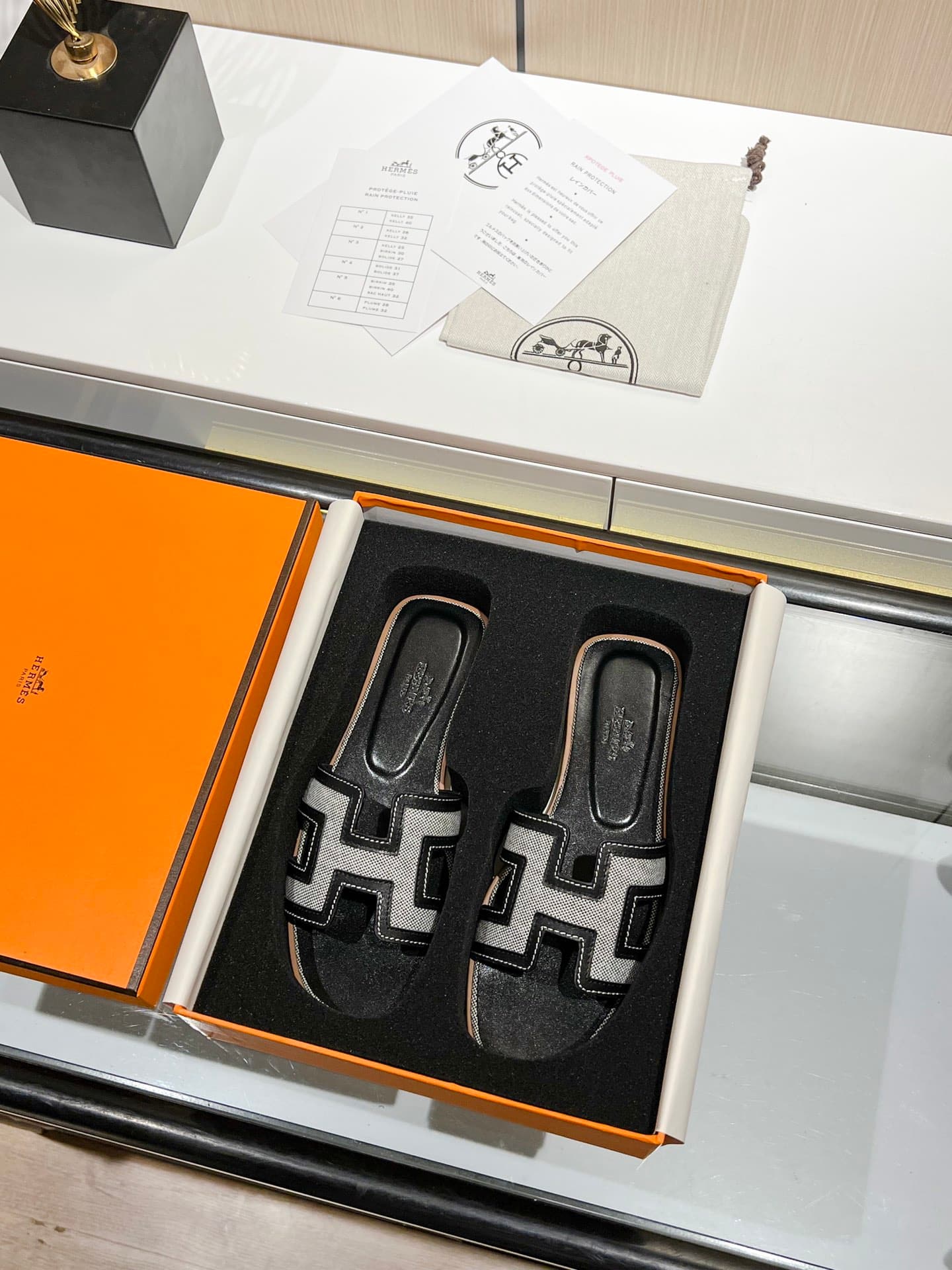 Hermès Early springNew Arrival,Splicing process,Completely redesigned(Hermès) Packaging upgrade,Pattern and workmanship
