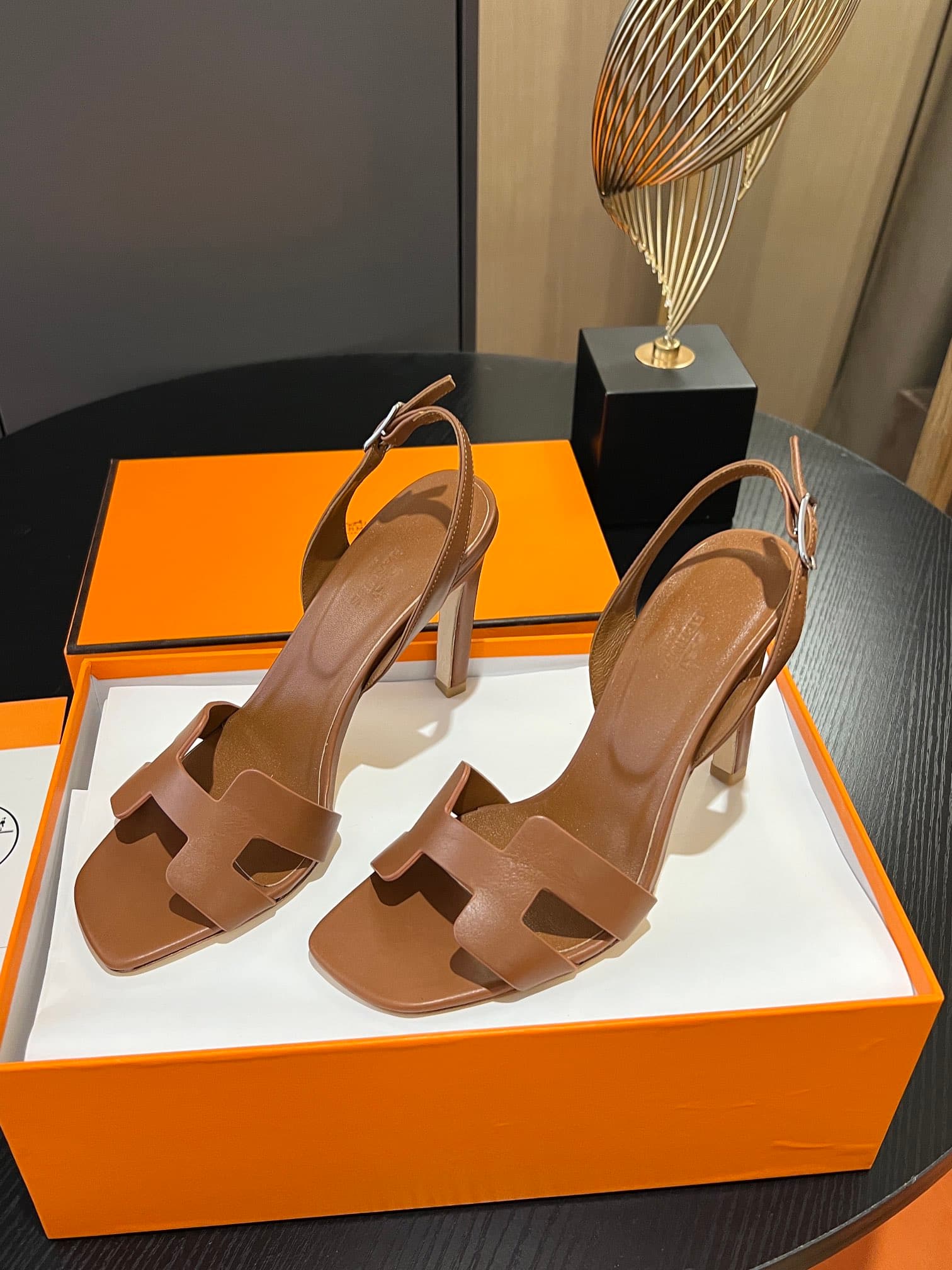 Hermès Hermès 2023 High-heeled elegant sandals Original VersionCustomization High heels one